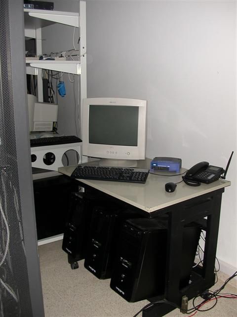 Servers at Labaqua